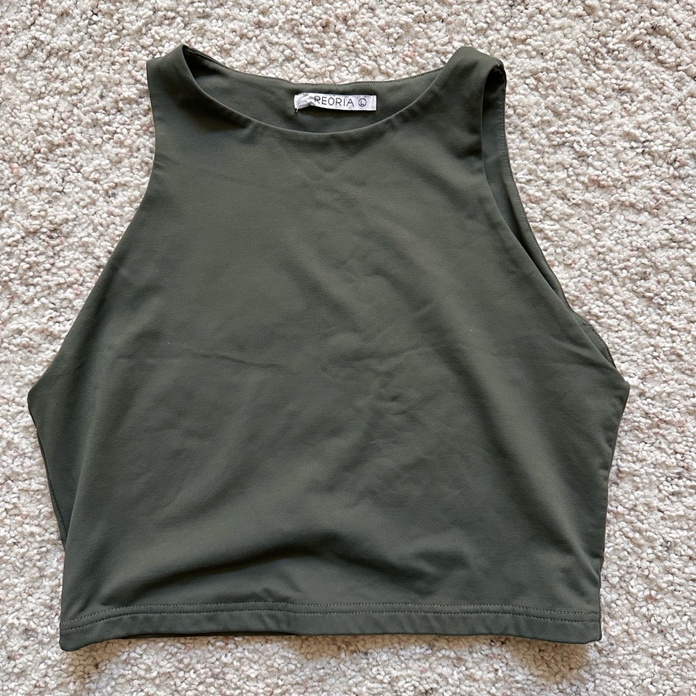 ReoRia Green Sleeveless Fitted Crop Tank Top
